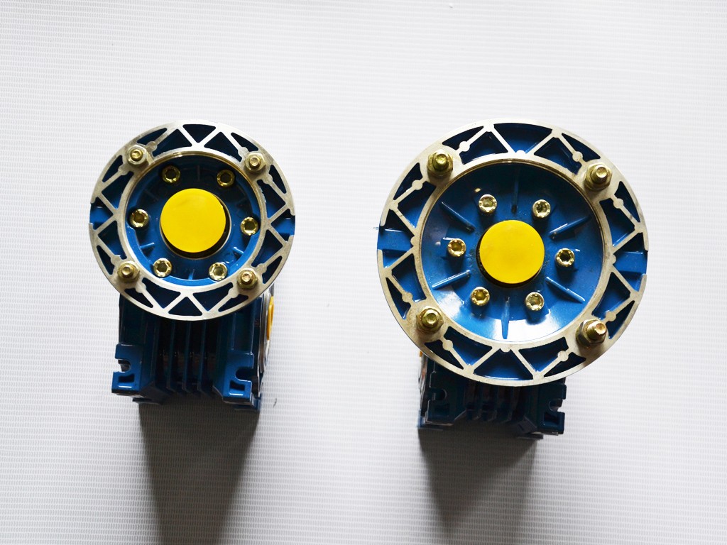 意大利游動(dòng)風(fēng)機(jī)電機(jī)